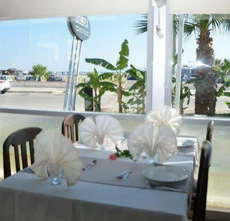 Dobra Hotel *